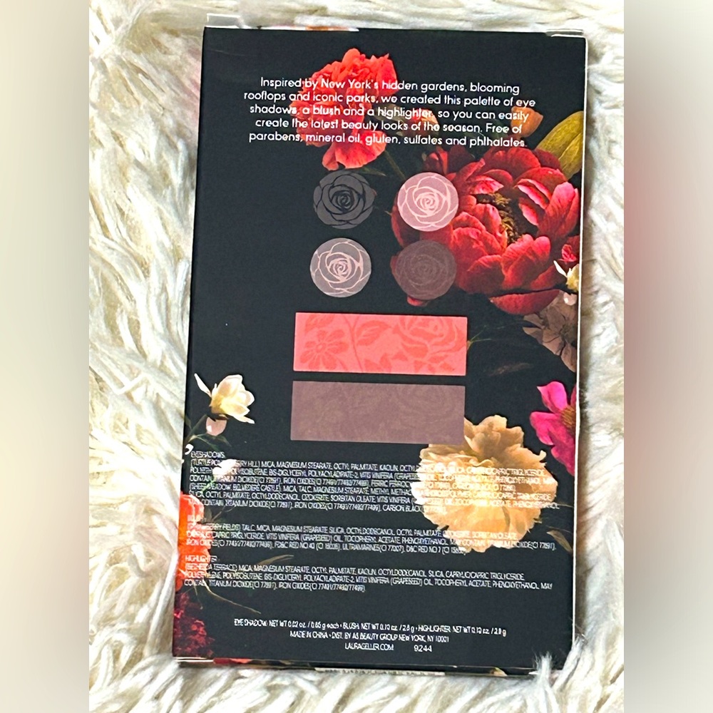 Laura Geller-face eye and cheek palette new without tags $25